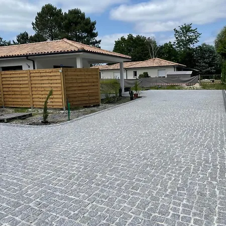 Magnifique T3 Neuf Ferienhaus